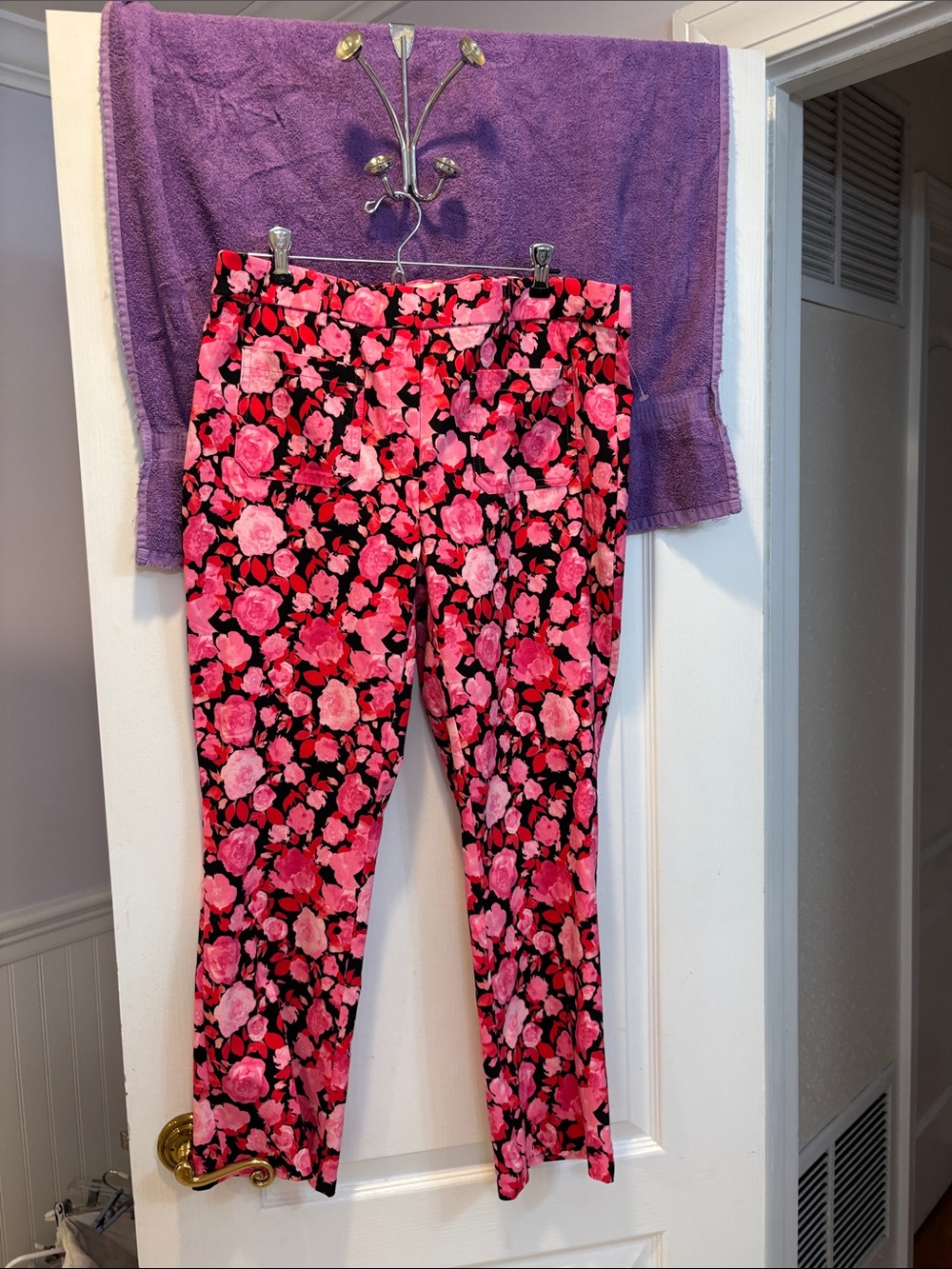 NWT Jules & Leopold Pink and Black Floral Stretch Pants